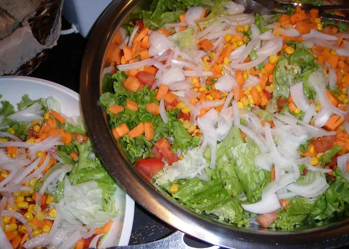 キャンプ場 Unique Tiny House With Natural Building Techniques